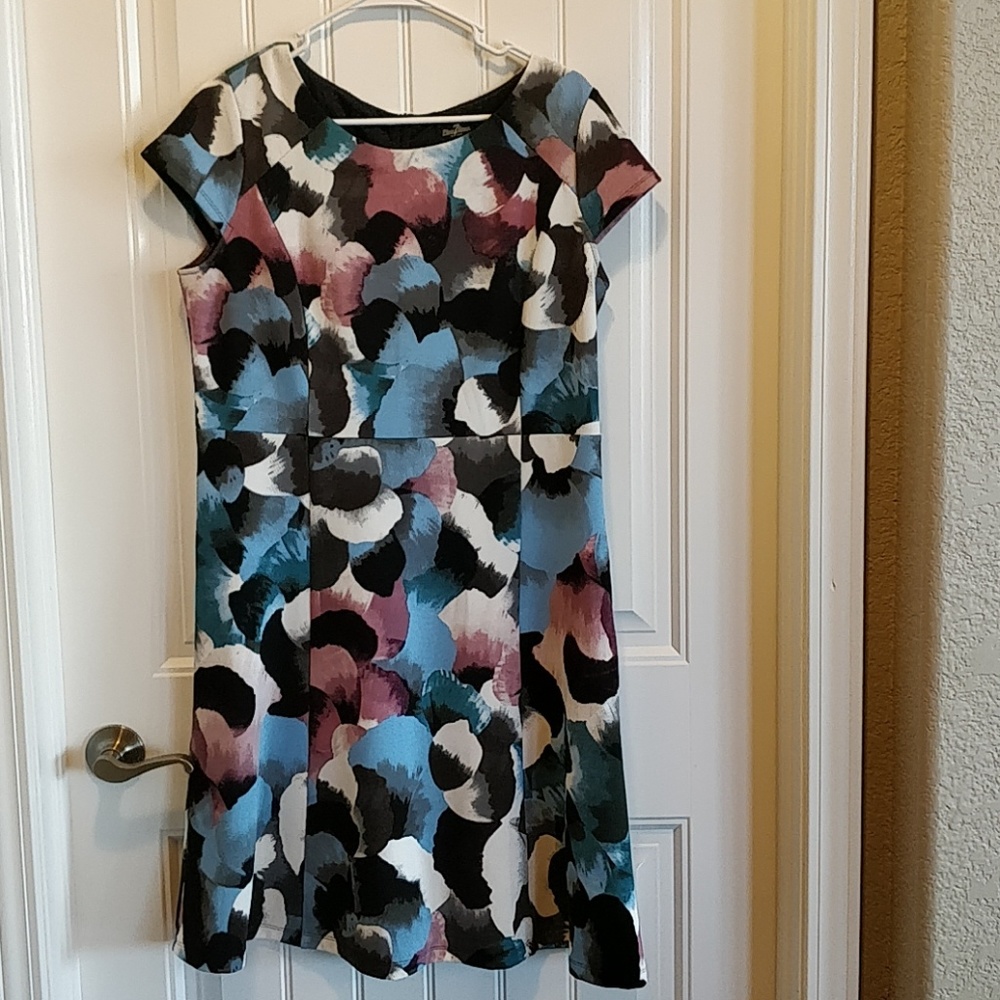 Fit and flare dress, very comfortable